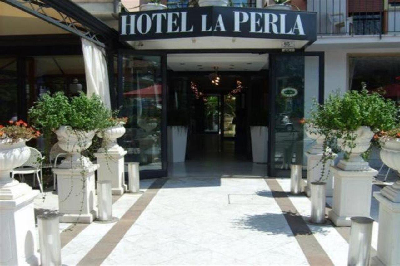 Hotel La Perla Riva del Garda Esterno foto